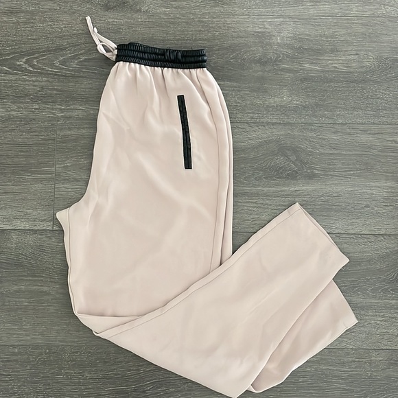 Dress pants - Picture 1 of 7